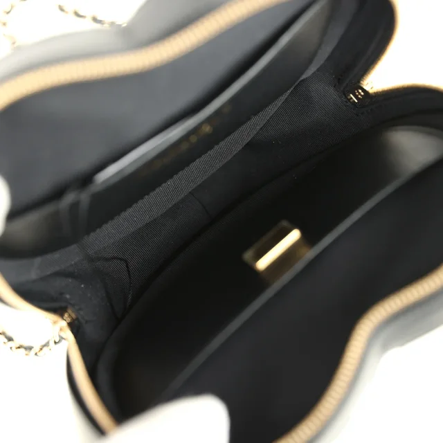 Chanel CC In Love Large Heart Bag in Black Lambskin from Madison Avenue Couture, photo 8 of 9