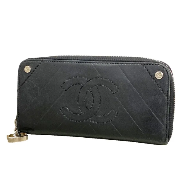 Chanel Wallet V-stitch Lambskin Black Silver in Black Lambskin from The Reluxe