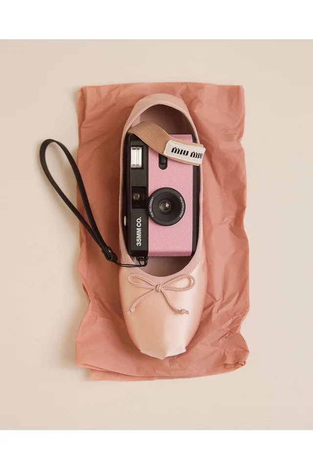 35mm Co. The Reloader Reusable Film Camera in Ballerina, photo 5 of 8 from REVOLVE (Canada)