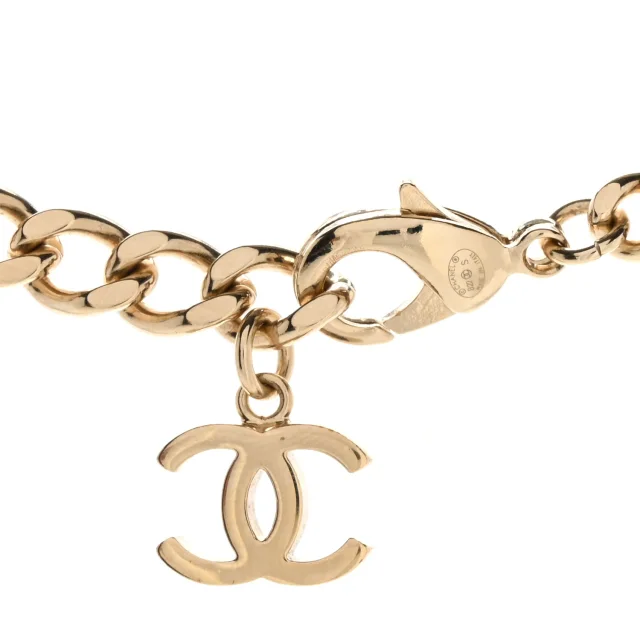 Chanel Crystal CC Chain Links Choker Necklace Gold in Gold from FASHIONPHILE, photo 4 of 4