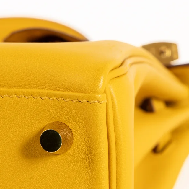 Hermès Kelly 25 Jaune Ambre Swift GHW in Yellow Swift leather from Labellov, photo 8 of 15