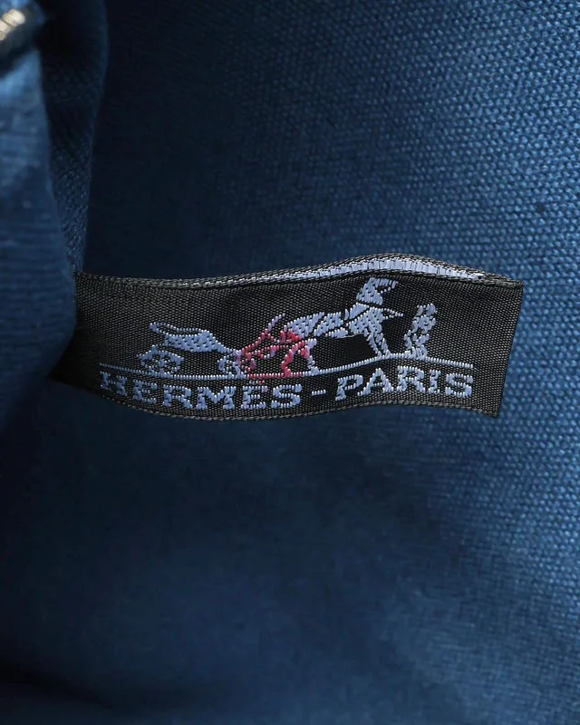 Hermès Troca Horizontal Tote Bag in Canvas from A Retro Tale, photo 7 of 9
