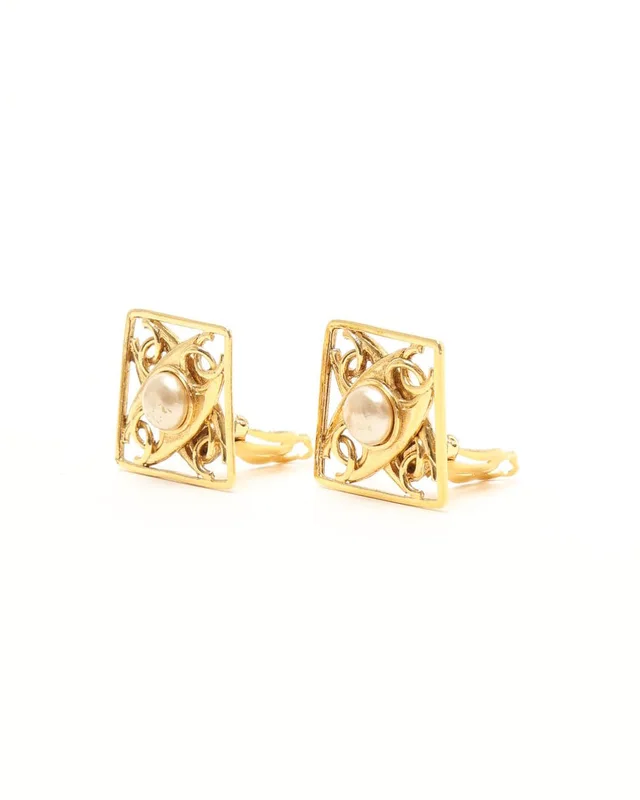 Chanel Coco Mark Clip-on Earrings from A Retro Tale, photo 3 of 4