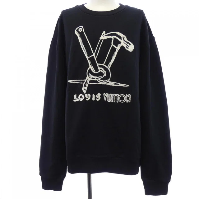 Louis Vuitton Wihn Sweatshirt from The Reluxe