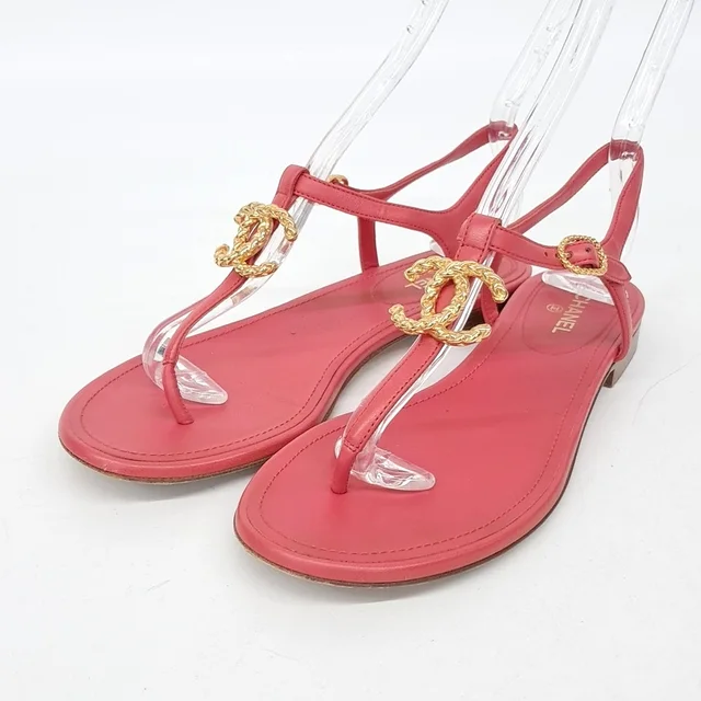 Chanel wooden sandals from GUGUS