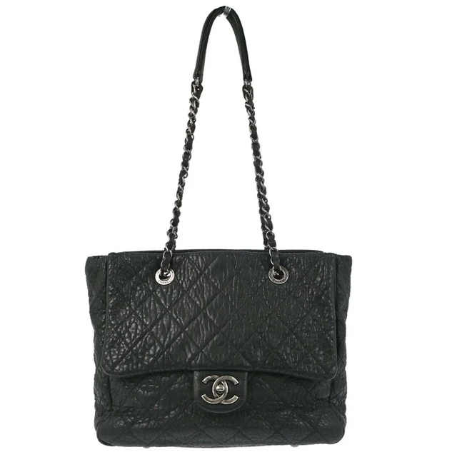 Chanel 2015-2016 Black Lambskin Tote Handbag in Black Lambskin from AMORE Vintage Tokyo