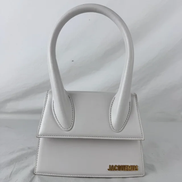 Jacquemus Le Chiquito Moyen White Bag in White Calfskin leather, Metal from Reowned, photo 4 of 12