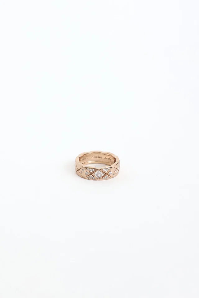 Chanel Gold & Diamond Coco Crush Ring in Gold from VSP Consignment