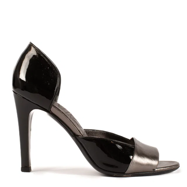 Gucci Metallic Bronze/Black Open Toe Heels - size 38.5 in Black from Labellov