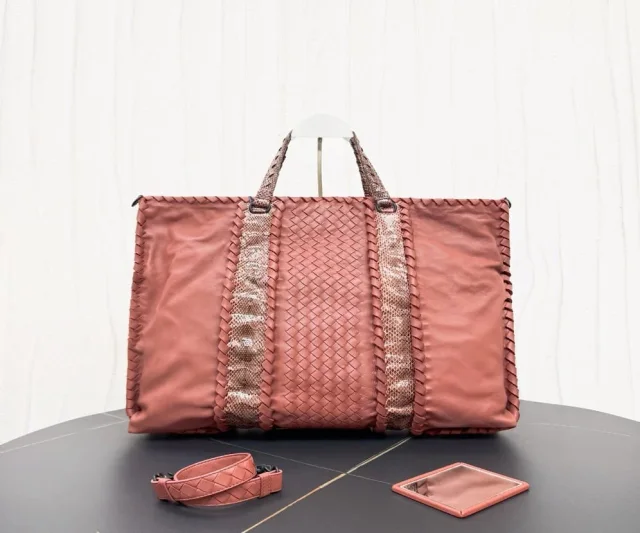 Bottega Veneta Tote 49 in Orange from Luxury Promise