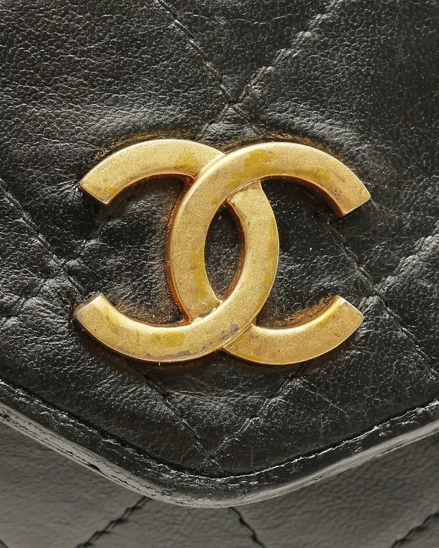 Chanel CC Flap Bag in Leather from A Retro Tale, photo 6 of 11
