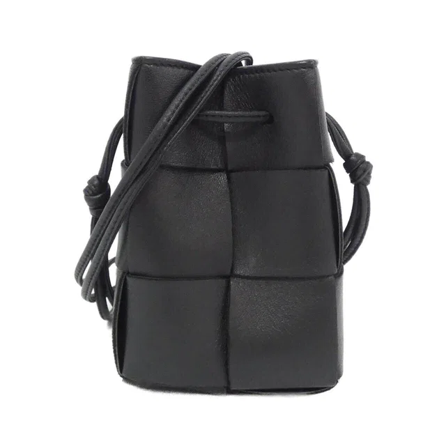 Bottega Veneta Lamb Shoulder Bag in Leather from LuxUness