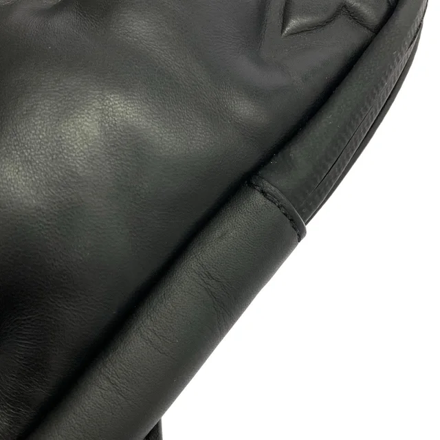 Louis Vuitton LOUIS VUITTON 2054 Asymmetrical Sling Bag M68773 Shoulder Bag in BLACK(ブラック) / BLACK(ブラック)金具 from KOMEHYO, photo 6 of 10