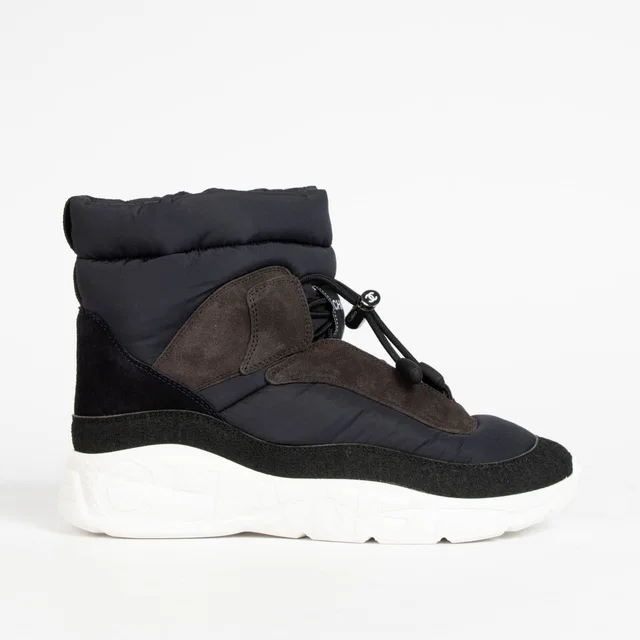 Chanel Black Coco Neige Boots - Size 39 in Black Lambskin from Labellov