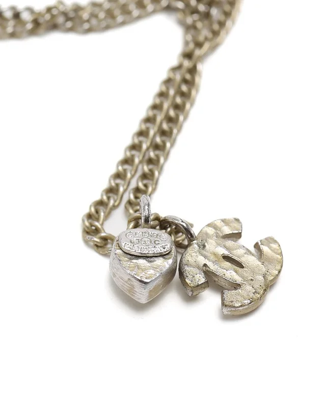 Chanel Coco Mark Heart Rhinestone Necklace from A Retro Tale, photo 5 of 6