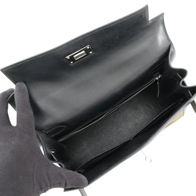 Hermès Kelly Sellier Black/Orange/Green Vibrato Gulliver Size 28 in Black from GALLERY RARE, photo 6 of 21