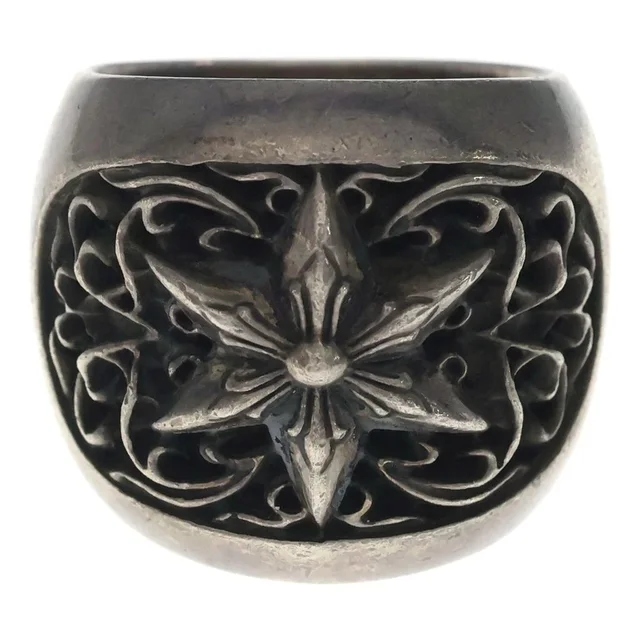 Chrome Hearts Clssc Oval Star Classic Ring Silver in Silver from The Reluxe