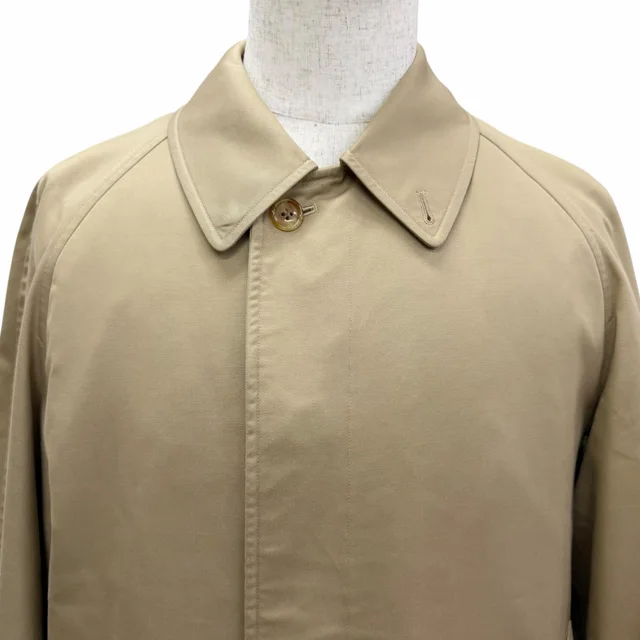Burberry Burberrys Cotton Polyester Coat in Wool from LuxUness, photo 2 of 2