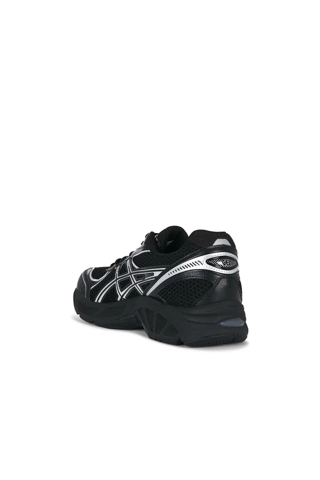 Asics GT-2160 Sneakers in Black & Pure Silver, photo 3 of 6 from REVOLVE (Canada)