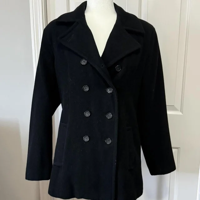 Mulberry Women's Peacoat - Black - M in black from Depop, photo 1 of 1