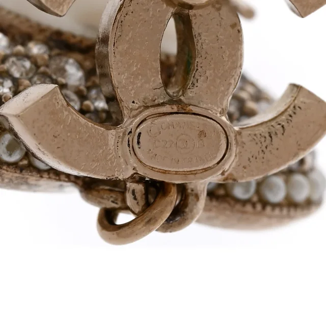 Chanel Pearl Crystal CC Heart Drop Earrings Gold White in White Resin from FASHIONPHILE, photo 4 of 4