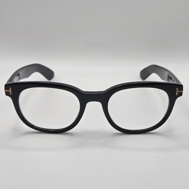Tom Ford Men's Sunglasses - Black in black from Depop, photo 1 of 1