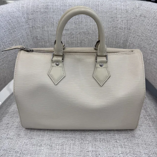 Louis Vuitton Epi Speedy 30 Ivory Bag in White Calf leather, Epi, Epi leather, Metal from Reowned