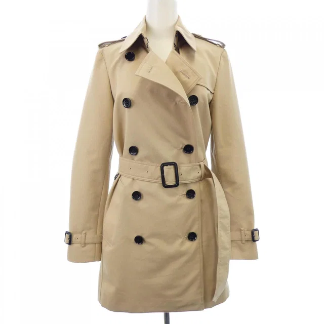 Burberry Trench Coat from LuxUness