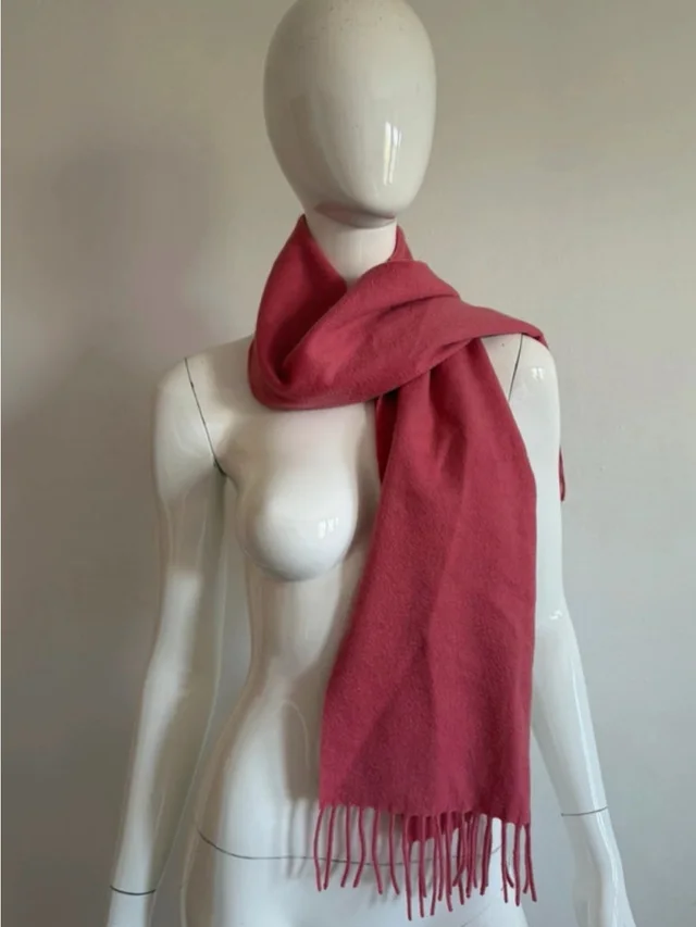 Loro Piana Rose Pink Cashmere Fringe Scarf in pink Cashmere from Poshmark