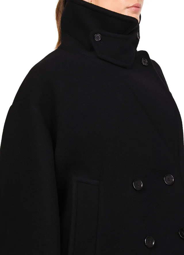CHLOE Double breasted coat in Black Outer: 80% wool, 20% polyamide, main lining: 62% viscose, 38% cotton, button: 100% horn Asian water buffalo leather, photo 4 of 6 from 24S (Canada)