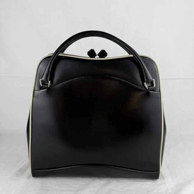 Prada Vitello Gym Frame Bag in Shiny Calfskin leather, SHW from Reowned
