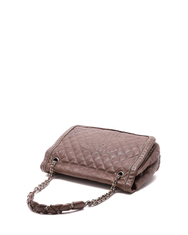 Chanel Coco Mark Istanbul Accordion Flap Bag in Leather from A Retro Tale, photo 5 of 11