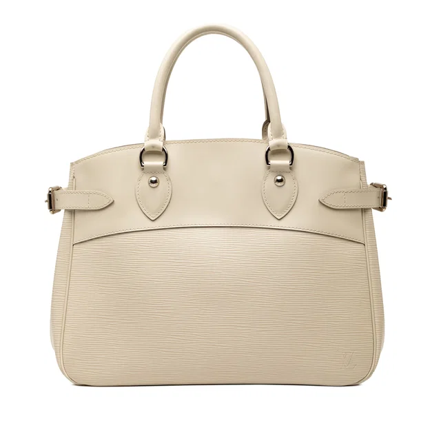 White Louis Vuitton Epi Passy PM Handbag in White Leather from Designer Revival