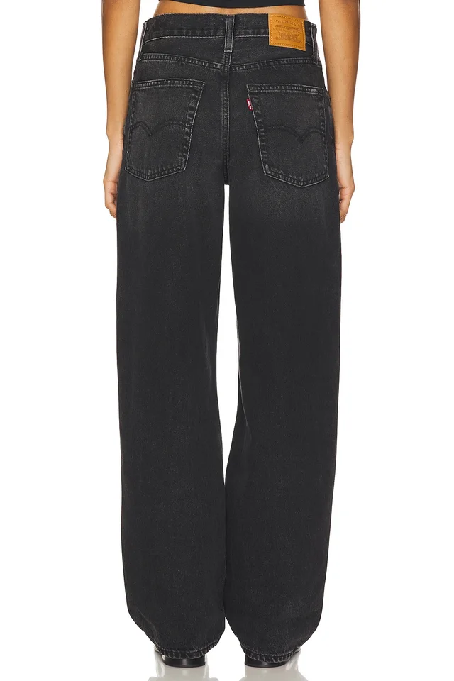 LEVI'S Baggy Dad Jeans in Shrink Up, photo 4 of 6 from REVOLVE (Canada)