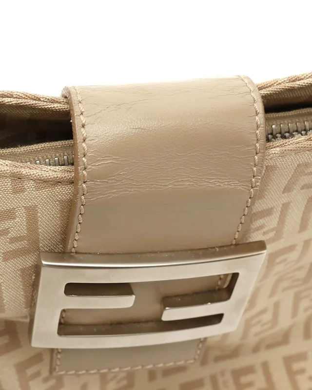 Fendi Zucchini Baguette Bag in Canvas from A Retro Tale, photo 6 of 9