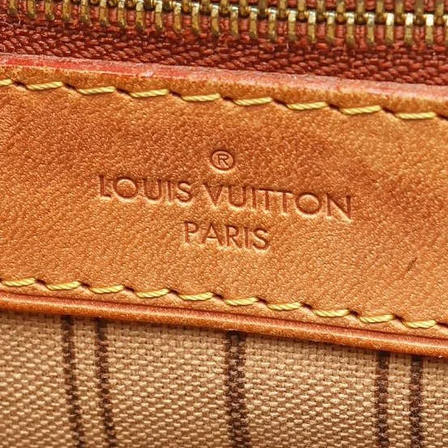 Louis Vuitton Monogram Delightful PM Bag in Coated canvas from A Retro Tale, photo 6 of 10