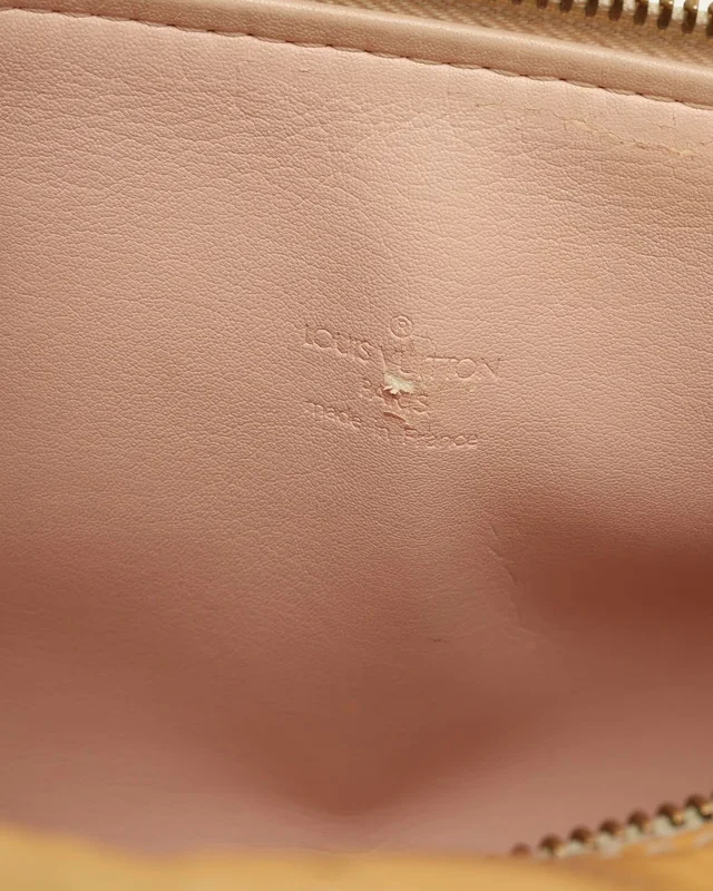 Louis Vuitton Vernis 30 Papillon Handbag in Patent leather from A Retro Tale, photo 9 of 11