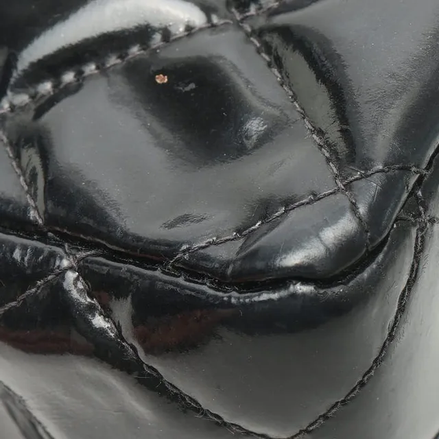 Chanel Jumbo Patent Single Flap Bag in Patent leather from A Retro Tale, photo 6 of 14