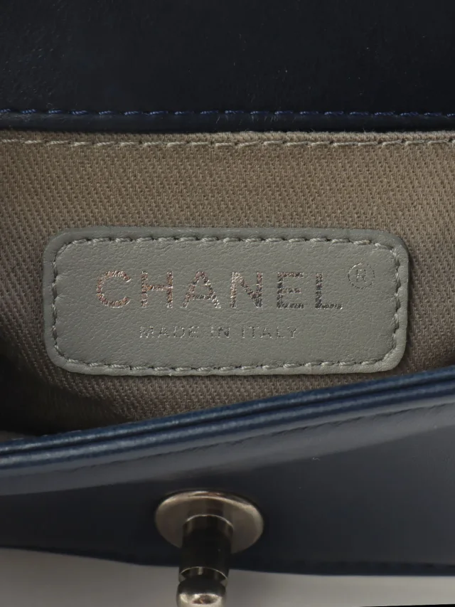 VELVET BOY CHANEL CHAIN SHOULDER BAG MINI, NAVY, c. 2013 in Navy Velvet from VINTAGE QOO TOKYO, photo 7 of 21
