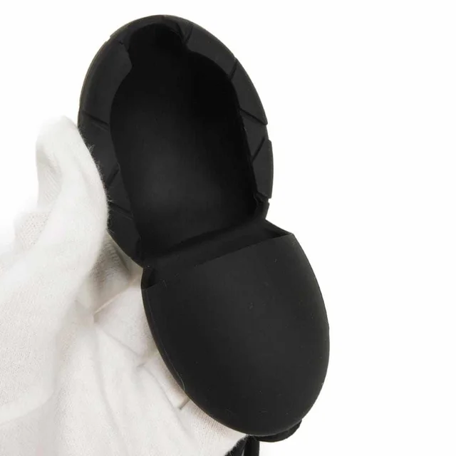 Bottega Veneta Egg Coin Case Silicone Coin Case from LuxUness, photo 2 of 2
