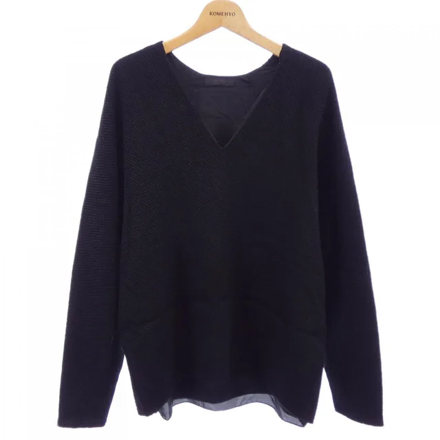 The Row tops in XS from KOMEHYO