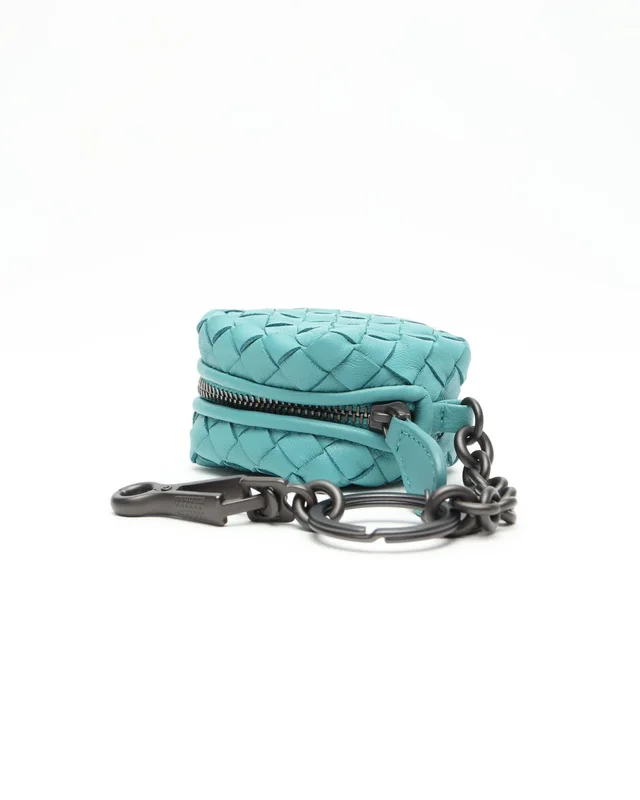 Bottega Veneta Intrecciato Coin Purse Charm in Woven leather from A Retro Tale, photo 6 of 10