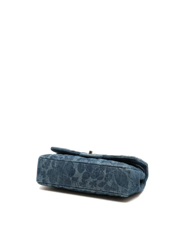 Chanel Classic Denim Medium Double Flap Bag in Denim from A Retro Tale, photo 5 of 10