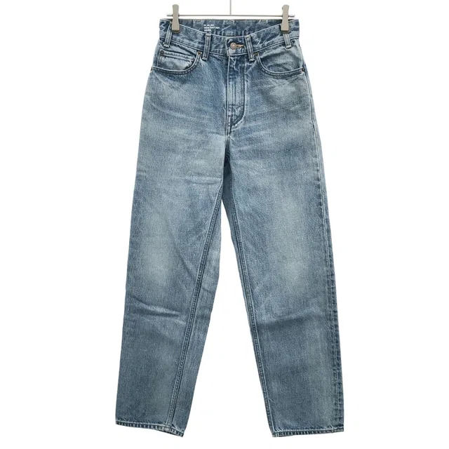 Celine Margaret Jeans Denim Pants Indigo 26 in Denim from The Reluxe