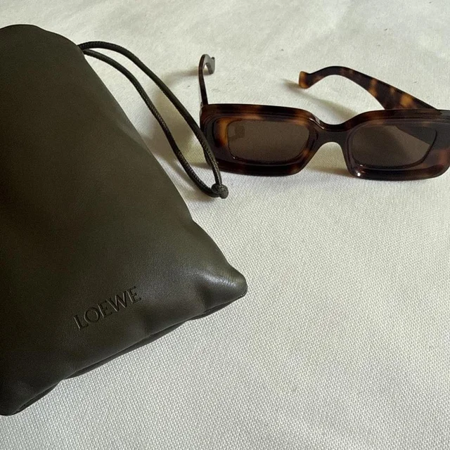 Loewe Women's Square Sunglasses - Brown in brown|red from Depop, photo 1 of 1