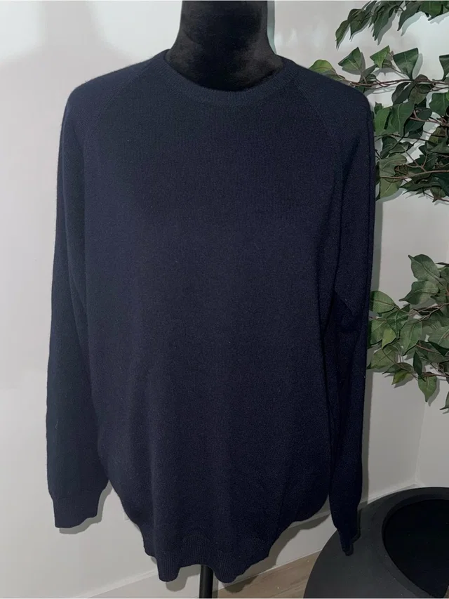 Giorgio Armani Navy Cashmere Knit Crew Neck Pullover Sweater 50 / M in blue Cashmere from Poshmark