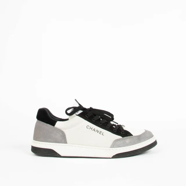 Chanel Grey Black Sneakers - Size 39 in Black from Labellov