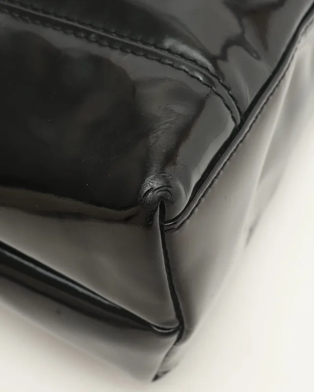 Chanel Patent CC Chain Bag in Patent leather from A Retro Tale, photo 7 of 12
