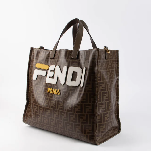 Fendi Brown FF Mania Large Tote Bag in Brown Canvas from Labellov, photo 2 of 2