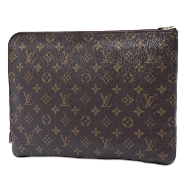 Brown Louis Vuitton Monogram Etui Voyage MM Clutch Bag in Brown Coated canvas from Designer Revival, photo 2 of 2